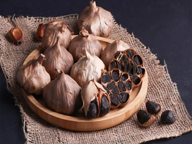 ارزان ترین سیر سیاه و خواص سیرسیاه