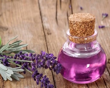 قیمت عطر گیاهی؛ خوشبوکننده و غذای روح